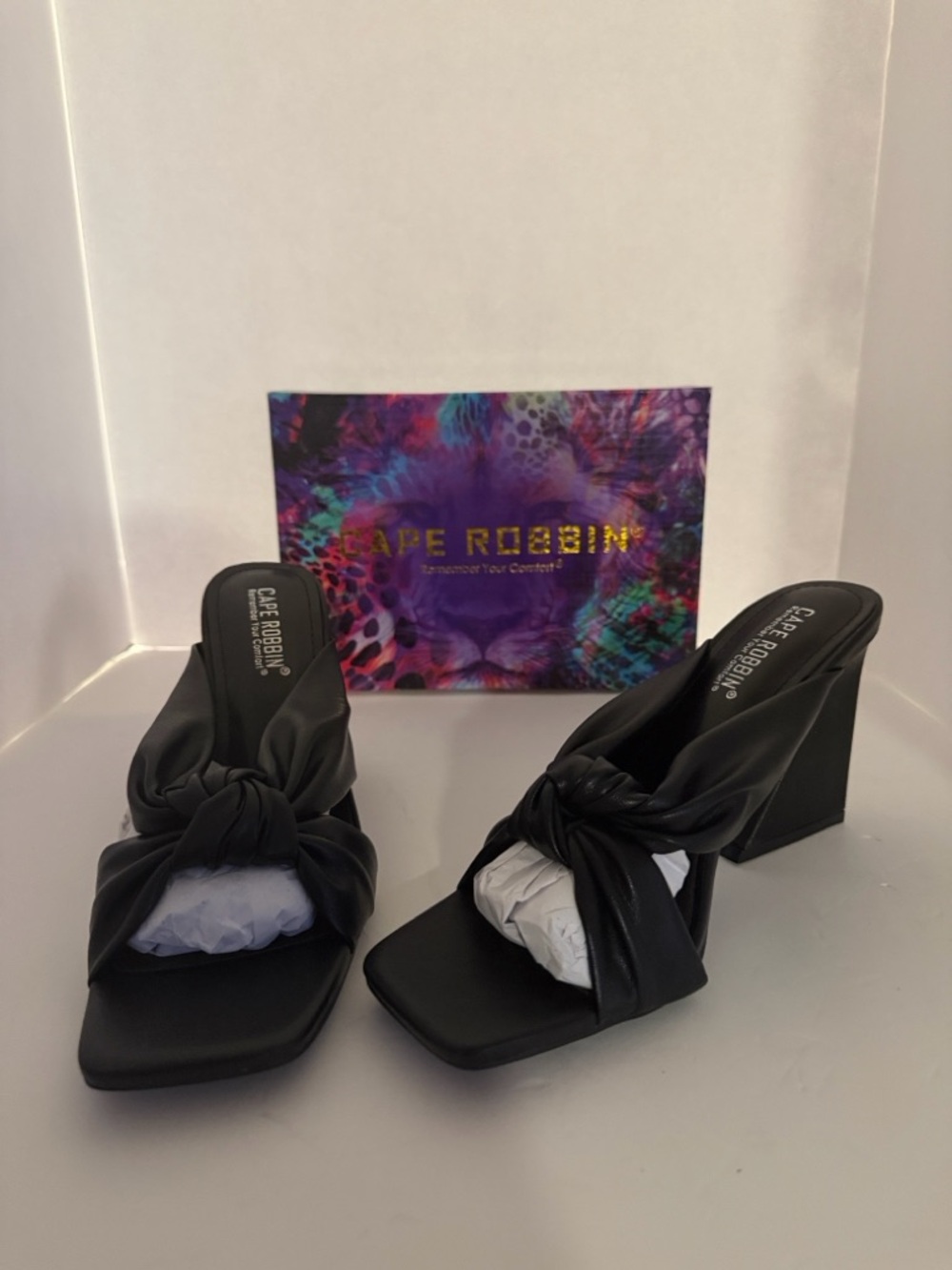 Cape Robbin Black Knot Mule Heels Square Toe Slide Size 8.5 NIB